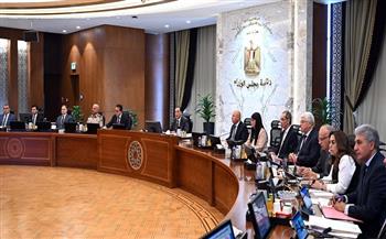 وزيرة التضامن تستعرض تقريرا بنتائج المرحلة التجريبية لبرنامج تقديم الوجبات المدرسية الساخنة
