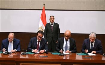 مدبولي يشهد توقيع بروتوكول تعاون لإنشاء وتطوير 5 مدارس تكنولوجيا تطبيقية مُتخصصة في صناعة الأدوية