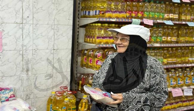 أسعار اللحوم والزيت والسكر بعد التخفيض في المجمعات الاستهلاكية| فيديو 