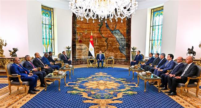 الرئيس السيسي يؤكد دعم مصر للجهود الرامية إلى تحقيق الأمن والاستقرار في السودان