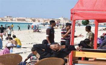 المصيف فى زمن «السوشيال ميديا».. «طيب وشرير»