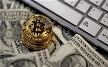 تقلبات قيمة عملة بيتكوين تهبط لأدنى مستوى منذ 2023 رغم صعود السعر واستقرار السوق