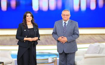 عقب حصوله على جائزة النيل.. أحمد زايد في ضيافة منى الشاذلي الليلة 