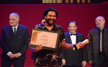المهرجان القومي للمسرح| محمد عادل النجار أفضل مؤلف صاعد بـ «أول من رأى الشمس»