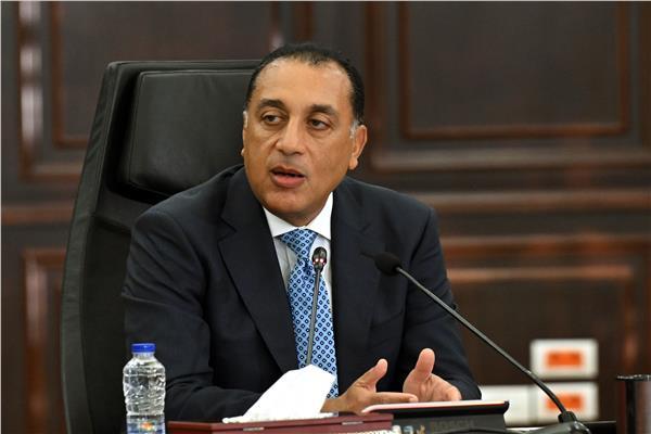 مدبولي يوجه بضرورة الاهتمام بالشكاوى الموسمية المرتبطة بارتفاع درجات الحرارة وسرعة حلها