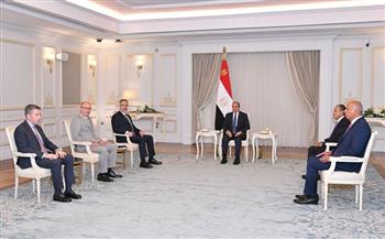 الرئيس السيسي يؤكد على أهمية توسيع مشاركة الشركات التركية في المشروعات الاستثمارية داخل مصر
