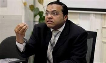خبير إداري: عمل الحكومة من "العلمين الجديدة" صيفًا يعزز ثقة المستثمرين