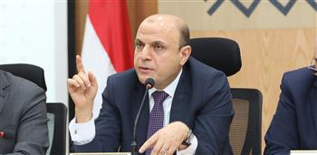 محافظ كفر الشيخ يسلم 11 عقدًا لتقنين أراضي أملاك الدولة للمواطنين