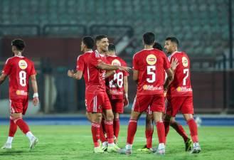 15 دقيقة.. التعادل السلبي مستمر بين الأهلي ومودرن سبورت في الدوري الممتاز