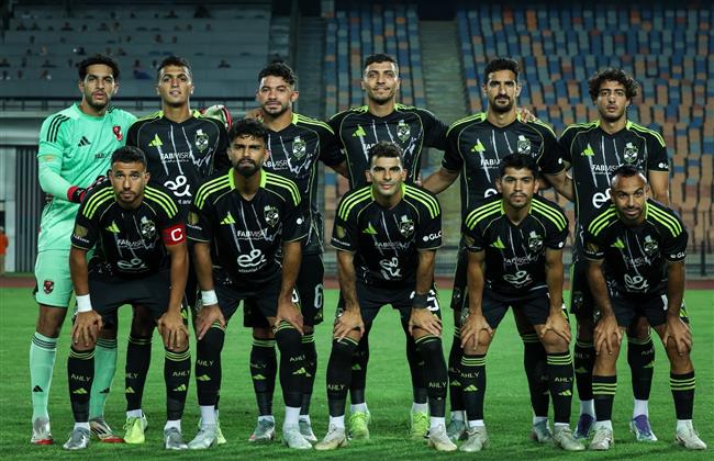 الدوري الممتاز.. الأهلي يتقدم على مودرن سبورت بهدف