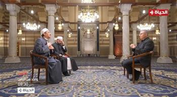 الليلة.. «واحد من الناس» يحتفل بالمولد النبوي من رحاب مسجد السيدة زينب