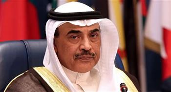 ولي عهد الكويت ورئيس الوزراء يبحثان مع وزير خارجية اليابان سبل تعزيز التعاون