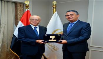 وزير التموين والسفير الياباني يناقشان دعم الصناعات الغذائية وتقنيات المخازن الذكية