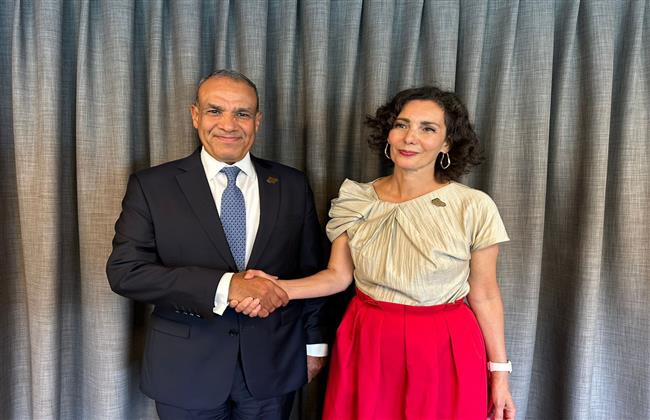 وزير الخارجية يلتقي مع المفوضة الأوروبية لإدارة الأزمات