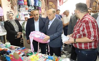 محافظ كفر الشيخ يفتتح معرضين لـ"أهلاً مدارس" بمركز دسوق