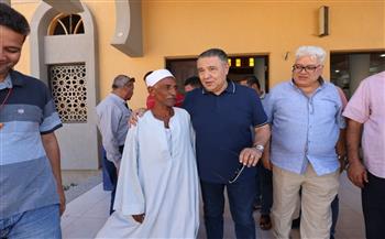 محافظ البحر الأحمر يتفقد منطقة أبو عشرة بالغردقة 