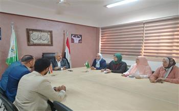 مجلس إدارة نادي القيادات الشبابية بالجيزة يعرض القواعد المنظمة