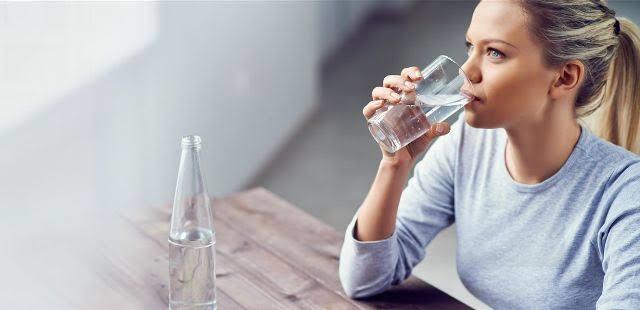 انتبهوا..قلة شرب الماء ترفع الكورتيزول في الجسم