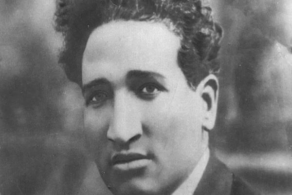 سيد درويش.. فنان الشعب الذي غيّر وجه الموسيقى العربية