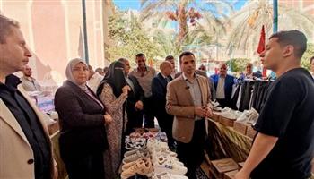 وكيل تعليم كفرالشيخ يفتتح معرض "أهلا مدارس" بسيدي سالم بنسبة تخفيض 30%