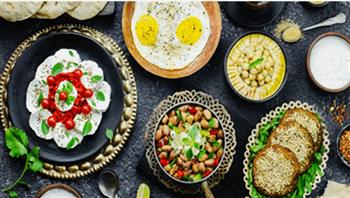 دراسة تحذّر من تأخير وجبة الإفطار لدى كبار السن.. تنذر بالوفاة