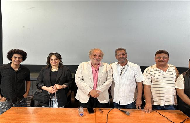 مناقشة أفلام مهرجان بردية السينمائى بحضور أشرف فايق ومحسن صبري