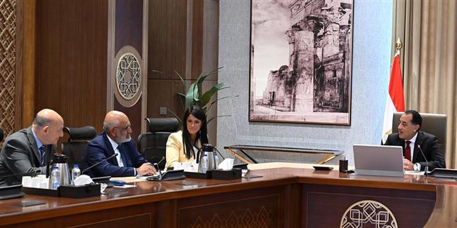 مدبولي يبحث مع البنك الدولي تعزيز التعاون في دعم جهود التنمية وتمويل المشروعات