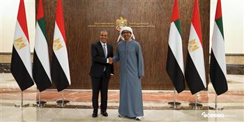 وزير الخارجية يؤكد على الشراكة الاستراتيجية مع الإمارات