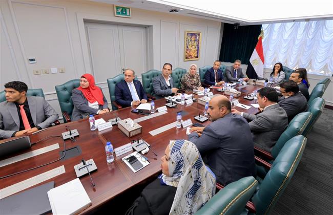 وزيرة التضامن تترأس اجتماع لجنة الضبطية القضائية بالوزارة