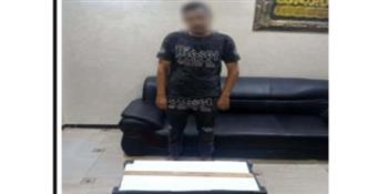 كشف ملابسات تعدي شخص على آخر بعصا خشبية في المحلة