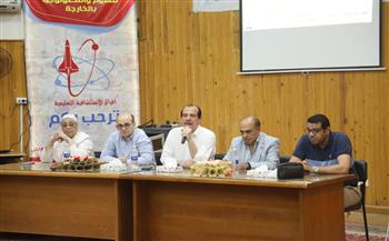 نائب وزير الصحة يعقد اجتماعًا مع مديري المنشآت الصحية بالوادي الجديد