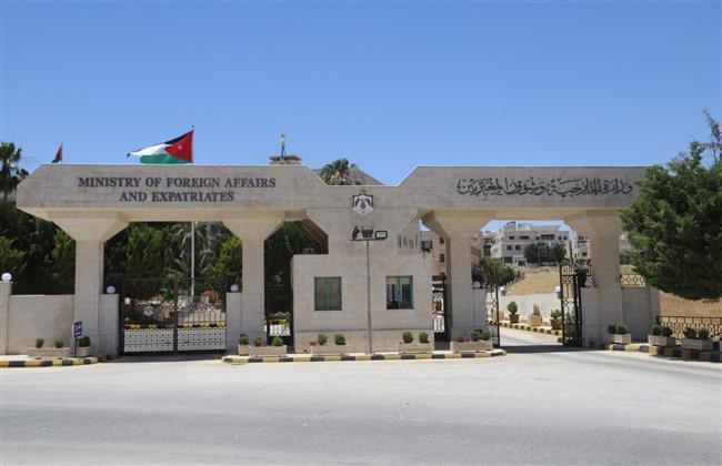 الإفراج عن نائبة (يونيسف) الأردنية لانا كتاو بعد احتجازها في صنعاء