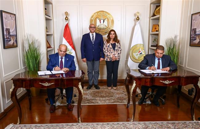 توقيع عقد جديد لتحسين خدمات النظافة بشبرا الخيمة والخصوص