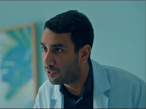 بعد تألقه أمام هاني عادل.. إشادات واسعة بأداء حفيد مفيد فوزي