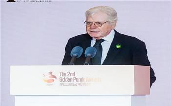 نشاط مكثف لرئيس مهرجان القاهرة في اليوم الأول لمشاركته بجوائز "الباندا الذهبية" في الصين