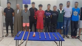 ضبط طرفي مشاجرة بالأسلحة البيضاء والألعاب النارية بالقاهرة