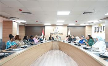 المجلس القومي للمرأة يستقبل وفد زوجات الضباط الأفارقة