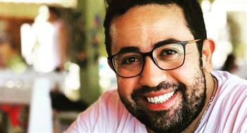 محمد طعيمة: مسلسل «الوكيل» يكشف مخاطر العالم الافتراضي وخطورته على الأطفال (خاص)