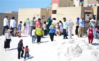 «جبال الملح» ببورفؤاد تشهد توافد المواطنين من أبناء المحافظة وزوارها