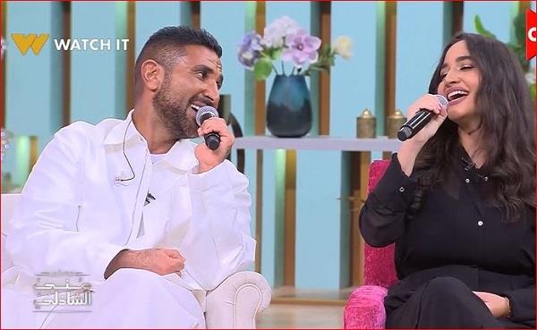 جودي أحمد سعد تشعل جمهور "معكم منى الشاذلي" بأداء غنائي مميز  