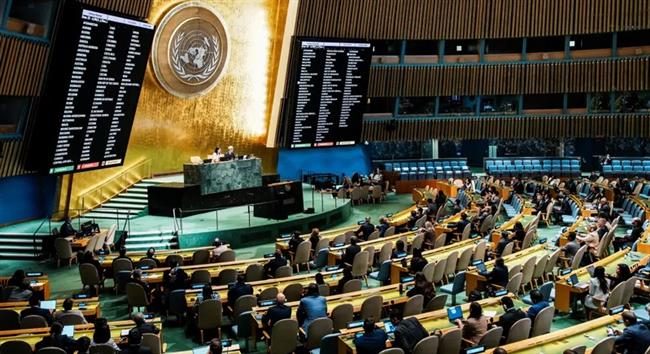 دبلوماسيون: تصويت الأمم المتحدة بأغلبية ساحقة لصالح حل الدولتين يعمق عزلة إسرائيل سياسيًا
