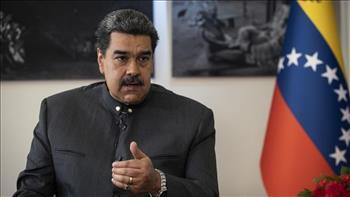 الرئيس الفنزويلي يدعو جنود الاحتياط والشباب إلى التوجه إلى الثكنات "لتعلم الرماية"