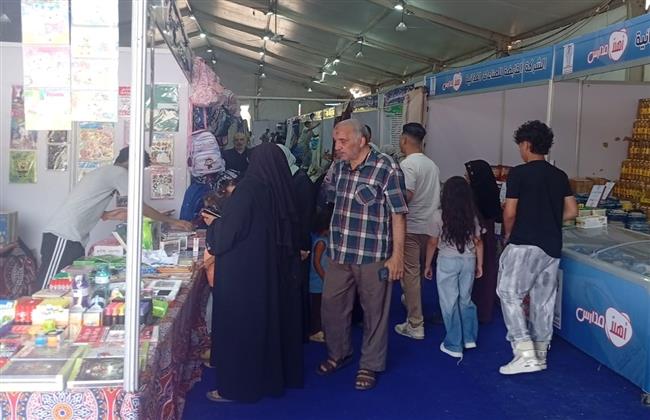 محافظ الجيزة: معرض "أهلاً مدارس" بحي إمبابة يضم 37 عارضًا ويوفر كافة مستلزمات الأسرة 