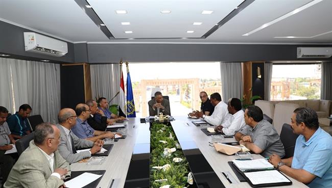 محافظ أسوان: دخول 23 مدرسة الخدمة العام الدراسي الجديد وصيانة شاملة لـ55 مدرسة