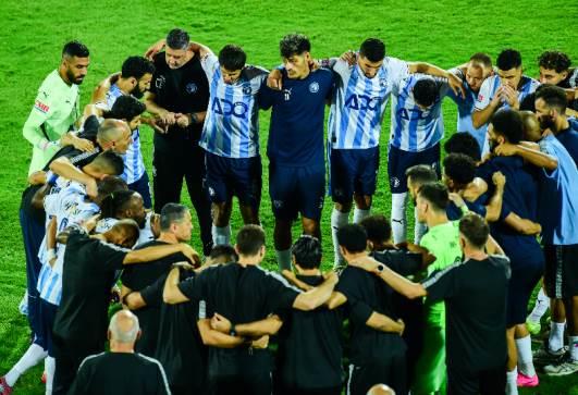 حكم مباراة بيراميدز وأوكلاند سيتي في بطولة كأس إنتركونتيننتال