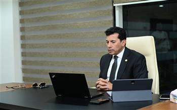 وزير الرياضة يعقد اجتماعًا لمتابعة تحضيرات استضافة بطولة العالم للأندية لكرة اليد