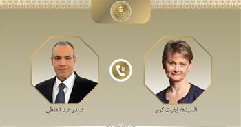 وزير الخارجية يهنئ نظيرته البريطانية الجديدة  على توليها المنصب
