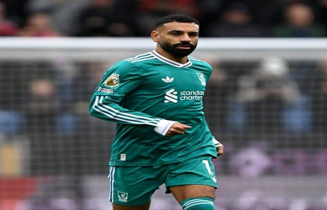 محمد صلاح يقود هجوم ليفربول ضد بيرنلي في الدوري الإنجليزي  