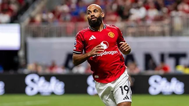الدوري الإنجليزي.. مبيومو يقود يونايتد أمام السيتي في قمة مانشستر