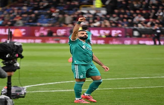 الدوري الإنجليزي.. محمد صلاح ينقذ ليفربول أمام بيرنلي ويقوده للفوز الرابع